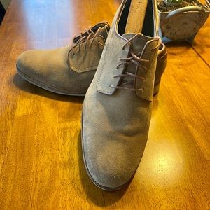 Johnston and Murphy size 10.5